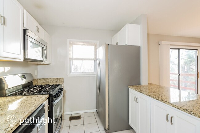 Foto del edificio - 17105 Fairway View Lane