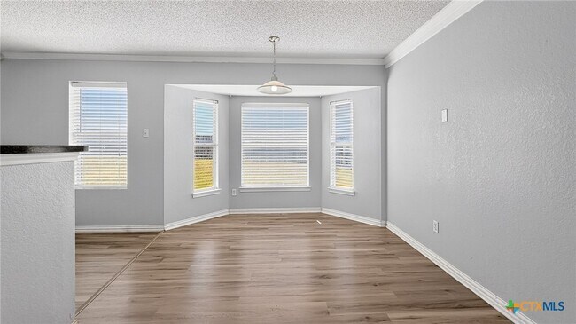 Building Photo - 3202 Tom Lockett Dr