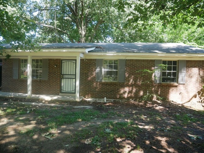 Building Photo - 5330 Lakeview Cove