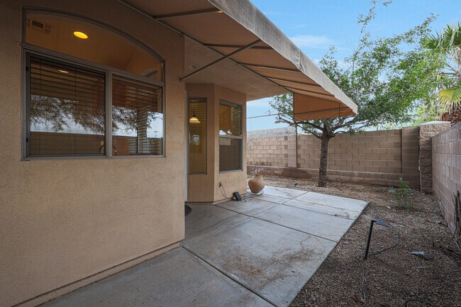 Building Photo - 6507 N 18th Pl