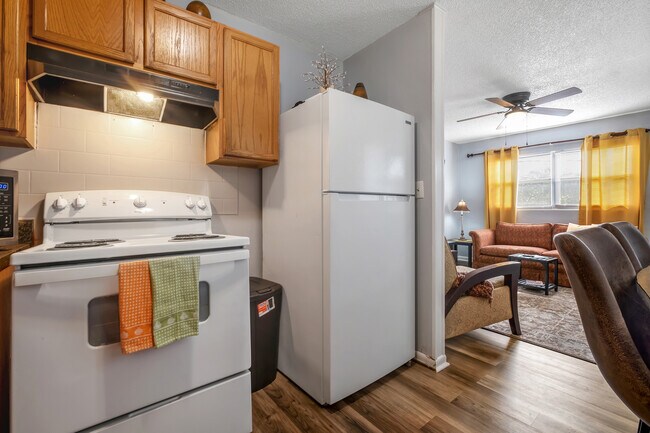 Foto del edificio - 318-330 W Harrison St