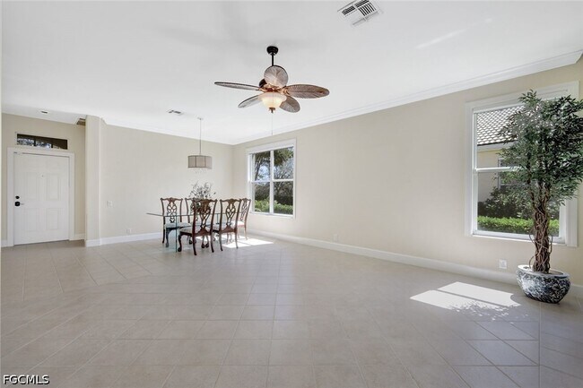 Building Photo - 8777 E Bay Cir