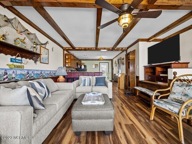 Foto del edificio - 1336 New River Inlet Rd