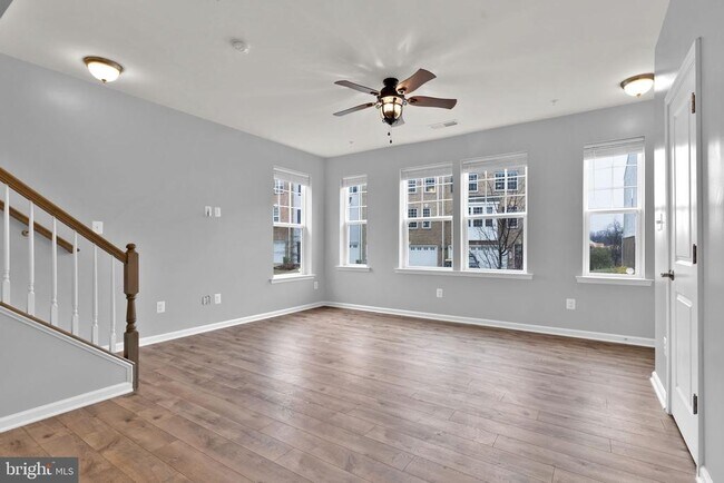 Foto del edificio - 9713 Glassy Creek Way