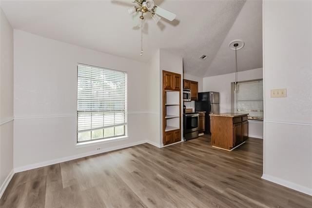 Foto del edificio - 525 Country View Ln