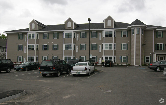 Building Photo - Casimir Place