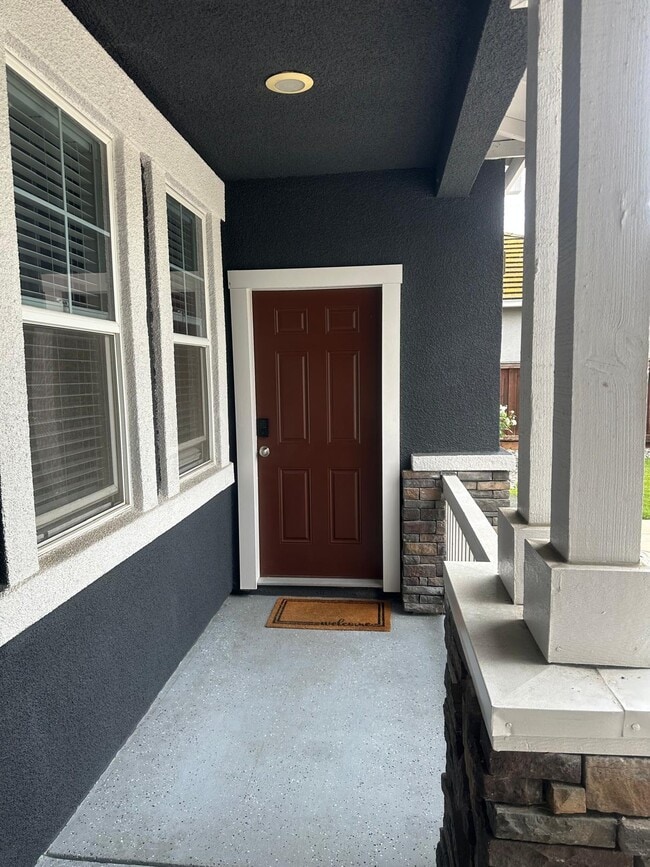 Entry to In-Law unit - 1764 La Pergola Dr