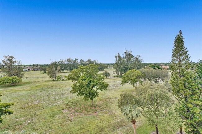 Foto del edificio - 5961 NW 2nd Ave