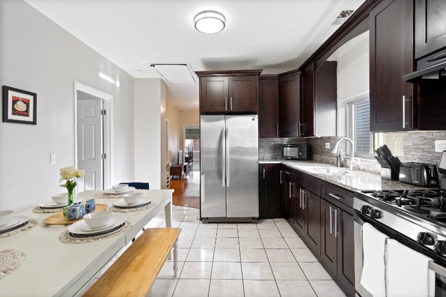 Photo - 2345 W 21st St Apartment