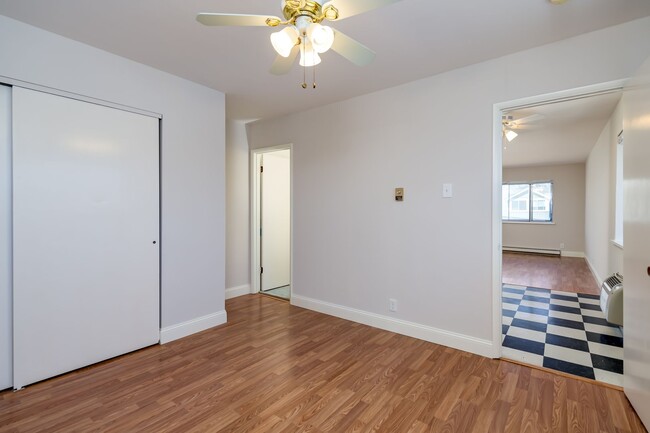 Foto del edificio - Cozy 1 Bedrooms in Maplewood