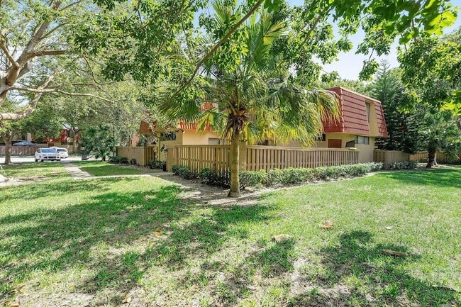 Building Photo - 8195 Severn Dr