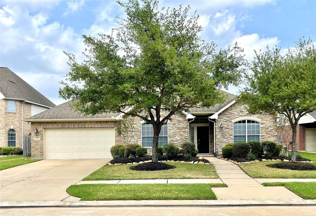Primary Photo - 25730 Jewel Springs Ln