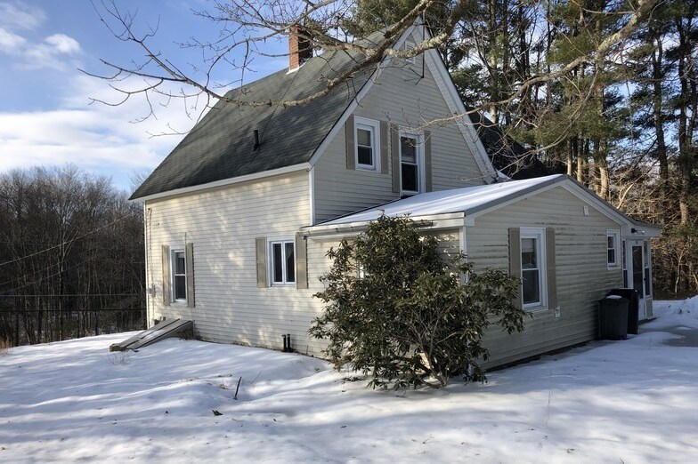76 Thompson Hill Rd, Thompson, CT 06255 House Rental in Thompson, CT