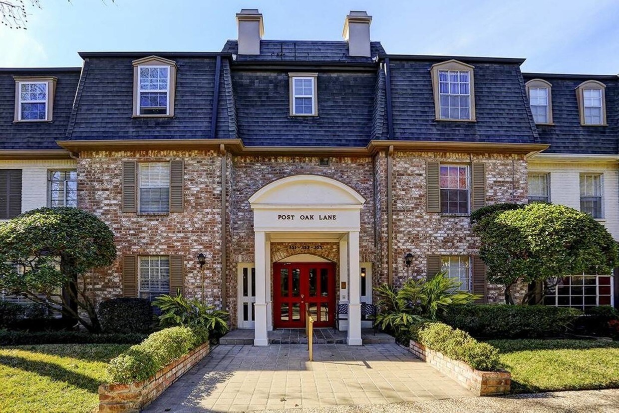 Foto principal - 351 N Post Oak Ln