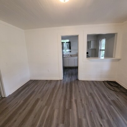 Building Photo - 635 42nd St