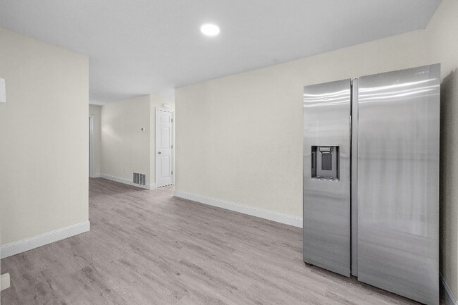 Foto del edificio - 2225 Aldridge Ave