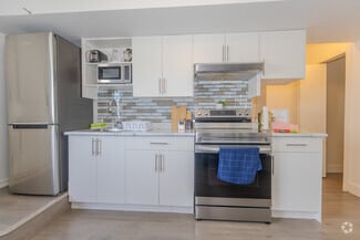 Building Photo - 2925 Townline Rd