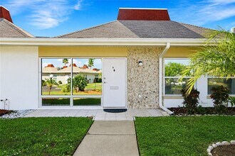 Building Photo - 4344 Tahitian Gardens Cir