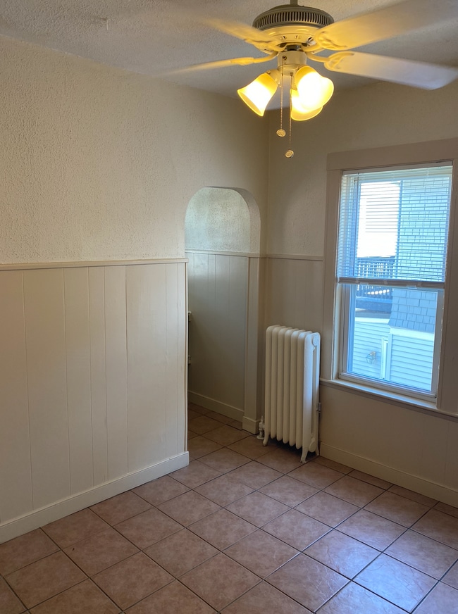 Foto del edificio - 93 Capen St