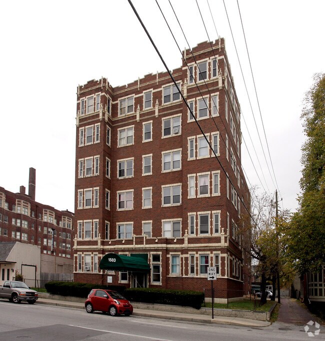 Rotherwood Apartments in Indianapolis, IN