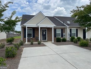 Building Photo - 238 Sunview Dr