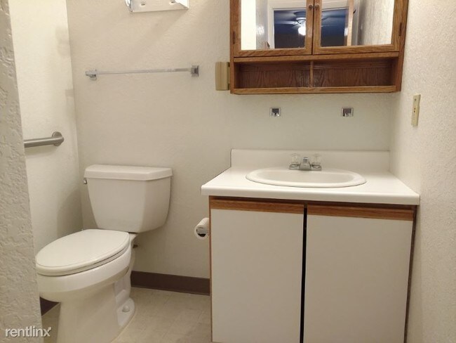 Building Photo - 5319 Rd 68F