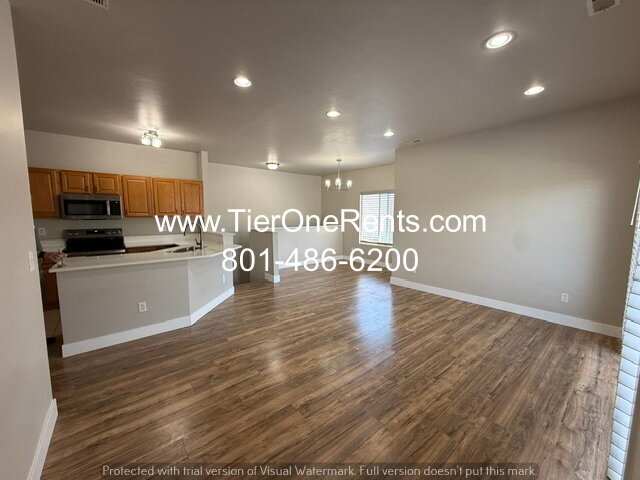 Building Photo - NO DEPOSIT option for qualified renters