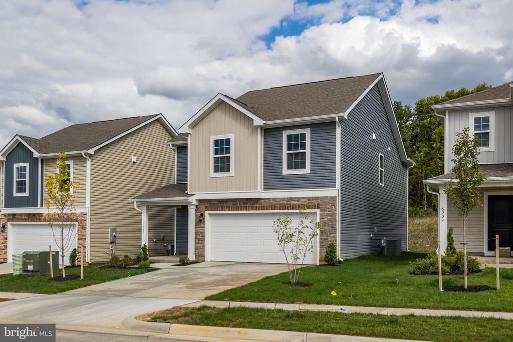 Foto principal - 5221 Crooked Ln