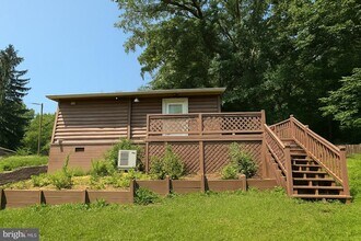 Building Photo - 7699 Hedgesville Rd