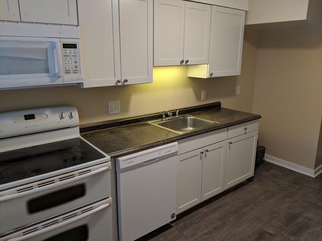 Foto principal - 186 Juniper Dr
