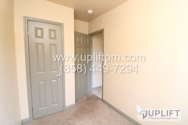 Foto del edificio - W 9th Ave (727-31)