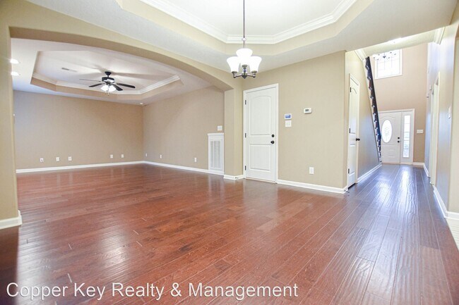 Foto del edificio - 5 br, 3 bath House - 711 Sturdivant Drive