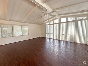 Building Photo - 5330 Don Miguel Dr