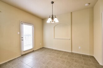 Building Photo - 19735 Crossfalls Ln