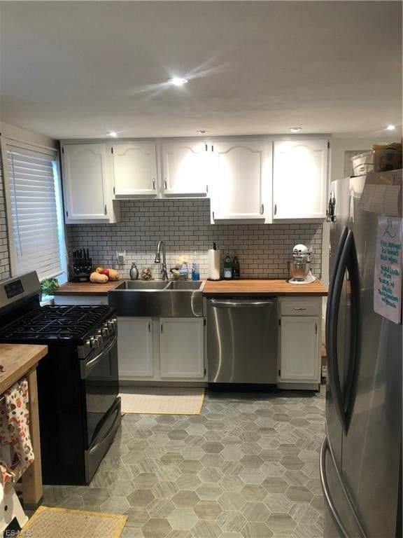 Building Photo - 2451 Professor Ave