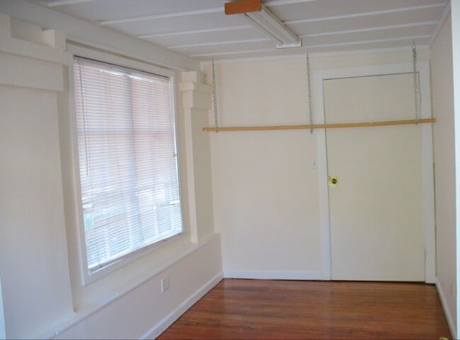 Photo - 2428M Apartment