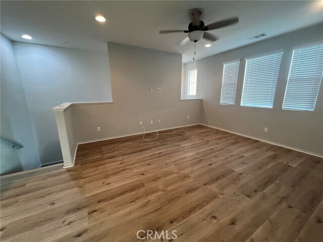 Foto del edificio - 16001 Chase Rd