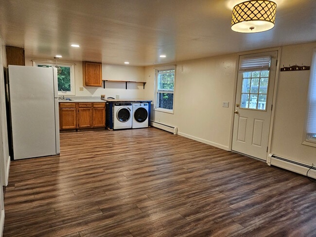 View1 of Eat-in Kitchen - 132 Hinesburg Rd
