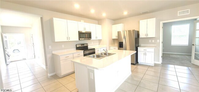 Foto del edificio - 18540 Cronin Sand Ln
