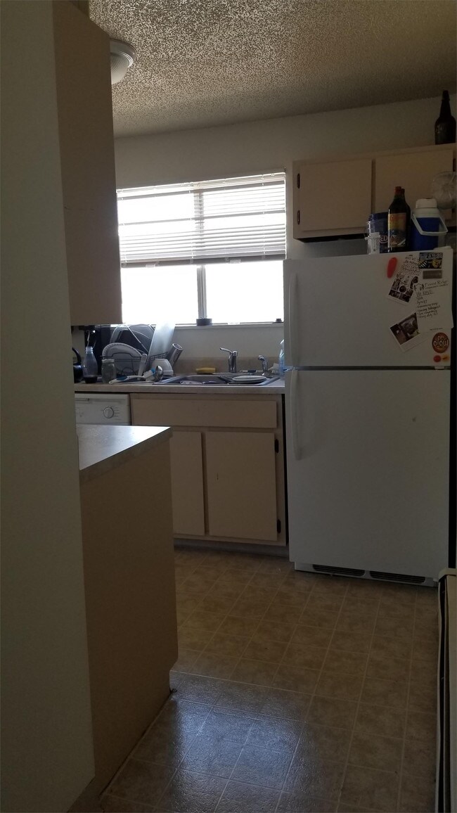 Foto del edificio - 1805-1807 E 16th St