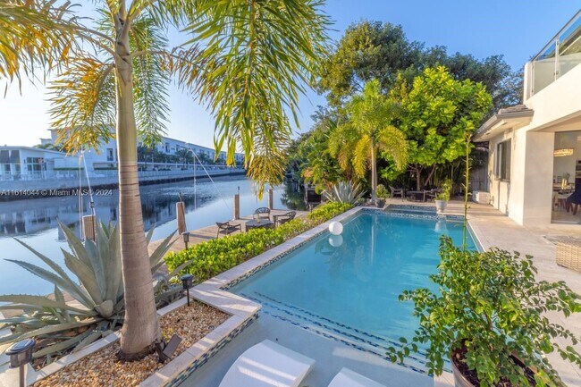 Foto del edificio - 2809 NE 14th Ave