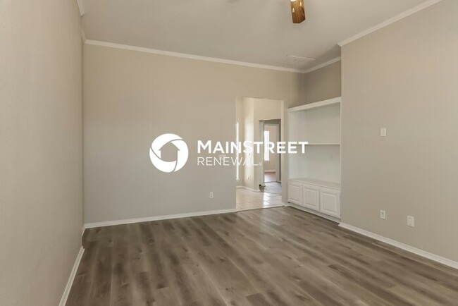 Building Photo - 4817 Bismarc Dr