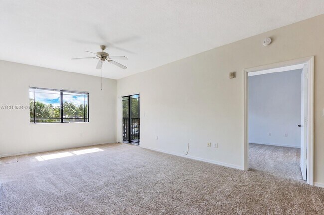 Building Photo - 2809 Amalei Dr