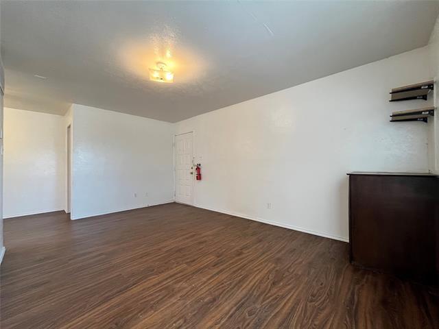 Foto del edificio - 2526 W Prairie St