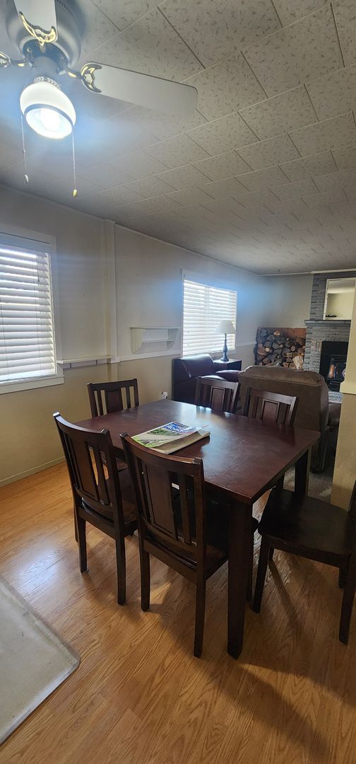 Building Photo - *Furnished home- Short term rental
