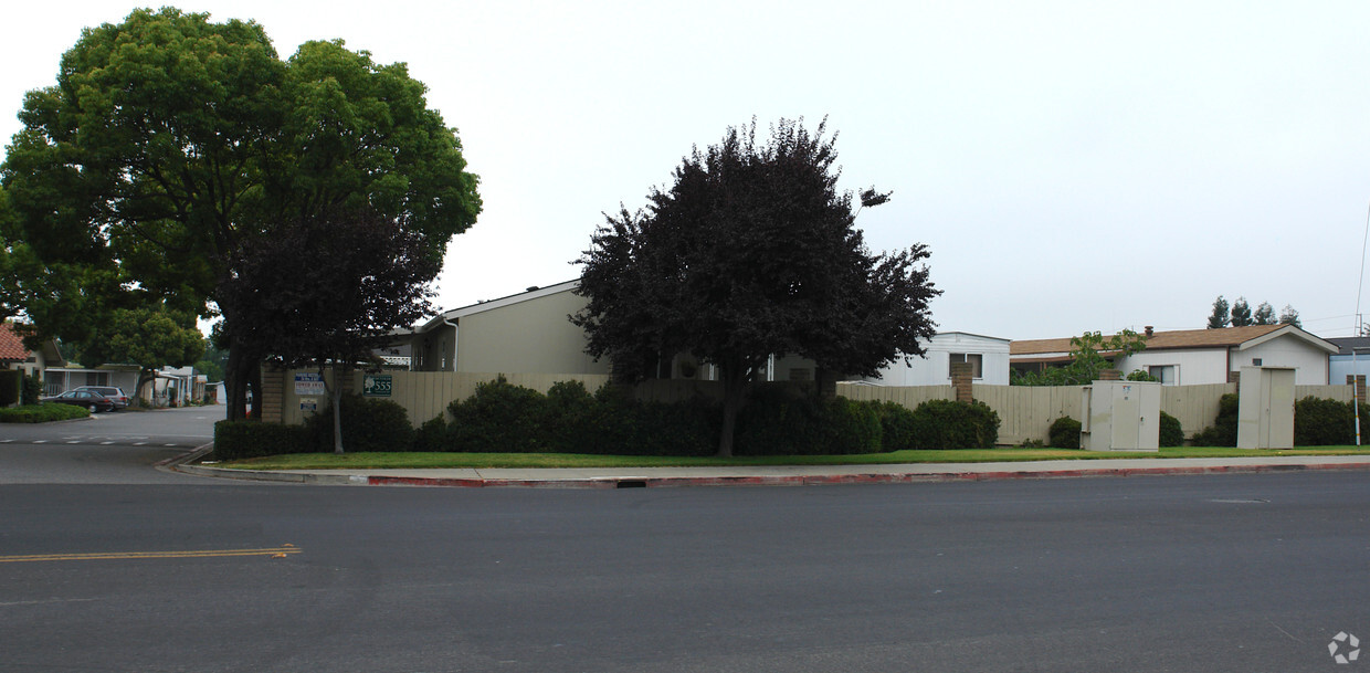 Foto del edificio - San Jose Verde Mobile Home Park