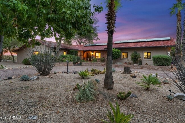 Building Photo - 1710 W Camino Dr