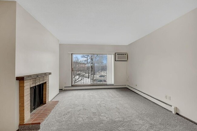 Building Photo - 1690 MN-36