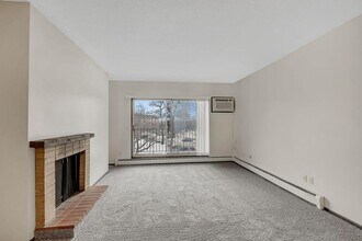 Building Photo - 1690 MN-36