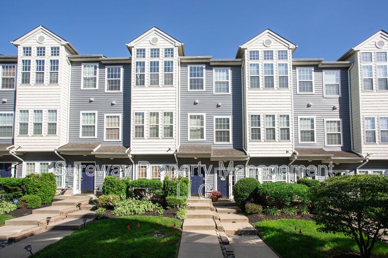 Foto principal - 15 Fawn Ct